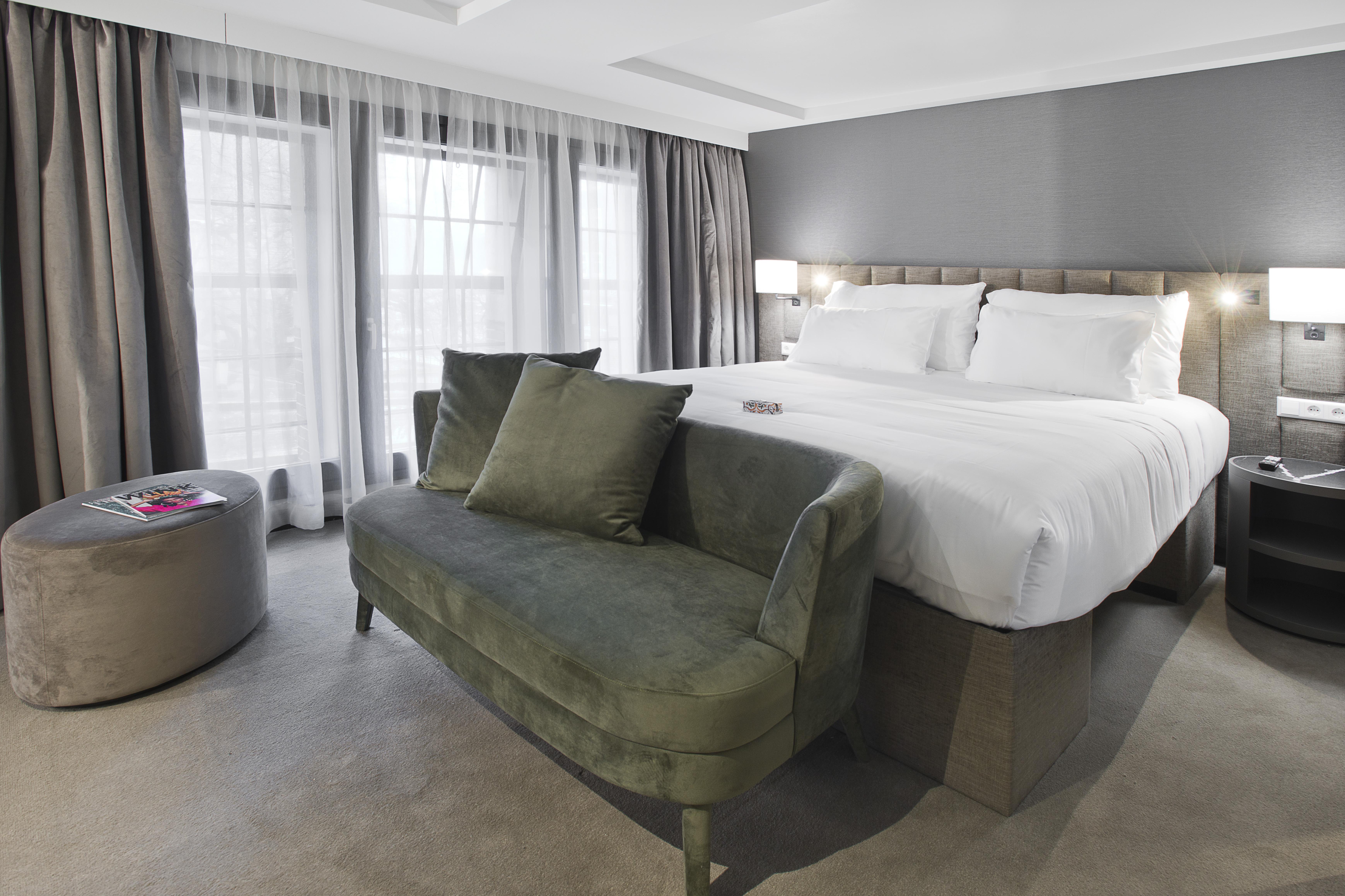 Pestana Amsterdam Riverside Exterior foto A bedroom at the hotel