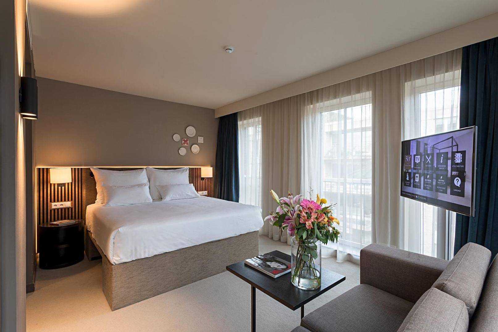Pestana Amsterdam Riverside Exterior foto A room at the hotel